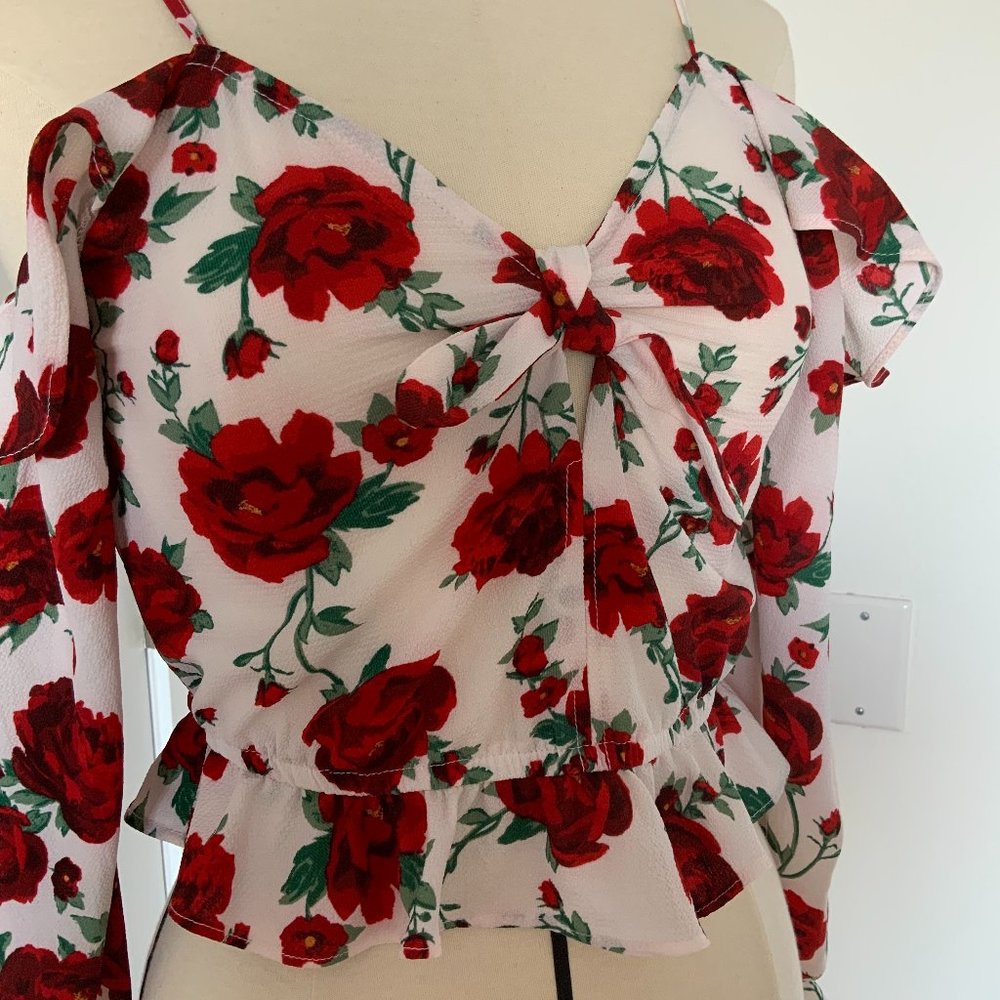Rose Ruffled Top - Picture 4 of 7